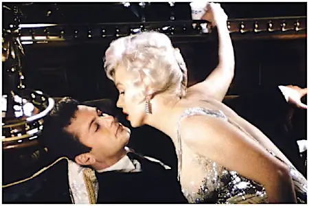 Tony Curtis Said That Kissing Marilyn Monroe Was Like Kissing A Notorious Dictator