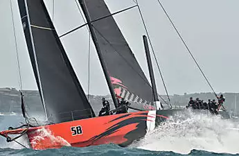 Comanche claims Sydney-Hobart yacht race victory