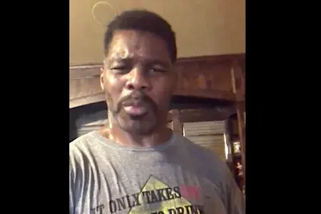 «Δεν μιλάει για μένα»: Ο Herschel Walker επικρίνει το «Black Lives Matter»