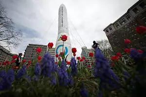 Οι ΗΠΑ αρχίζουν να στέλνουν εργαζομένους στον πυρηνικό τομέα στα σπίτια τους καθώς το lockdown καθυστερεί