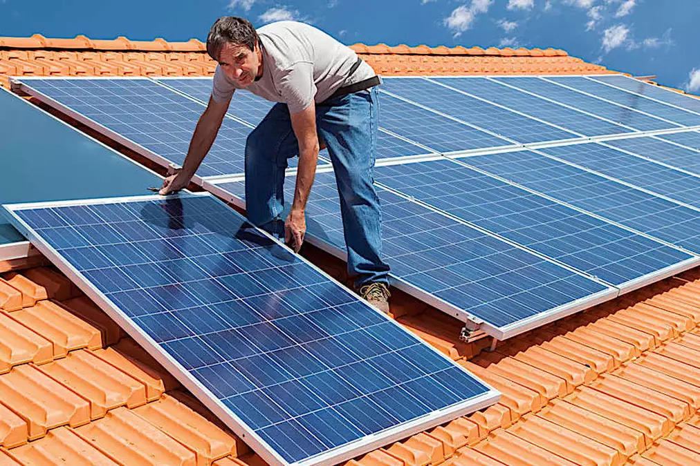 Vietnam: The Cost Of Solar Panels May Surprise You(See Prices)