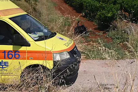 Φθιώτιδα: Αγροτικό εξετράπη της πορείας του, έπεσε από ύψος και κατέληξε σε χωράφι Φθιώτιδα: Αγροτικό εξετράπη της πορείας του, έπεσε από ύψος και κατέληξε σε χωράφι