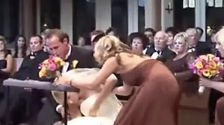 [Galería] Su suegra usó un vestido de novia para su boda. Así es como ella se vengó