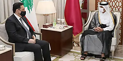Ο πρωθυπουργός του Λιβάνου καλεί το Κατάρ να σώσει το έθνος που αντιμετωπίζει «ολική κατάρρευση»