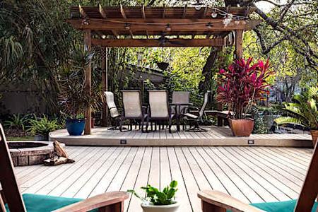 Create Your Dream Outdoor Space in Florida