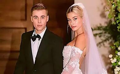 [Photos] Hailey Bieber's Wedding Dress Made Guests Uncomfortable