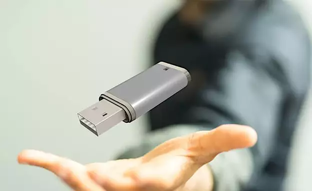 Immer und überall eine Windows 11-Installationsdatei: Windows 11 Boot-Stick