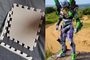 リアルなエヴァ初号機のコスプレ衣装 材料はなんと100均のジョイントマット リアルなエヴァ初号機のコスプレ衣装 材料はなんと100均のジョイントマット