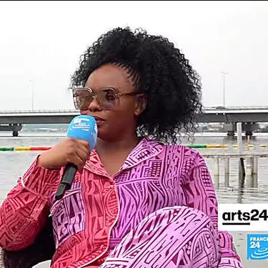 arts24 - Νιγηριανός τραγουδιστής και τραγουδοποιός Yemi Alade: «Η τέχνη μου είναι μια αντανάκλαση αυτού που είμαι»