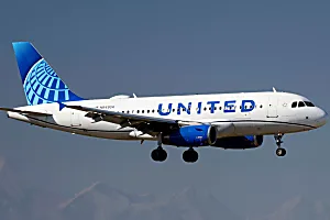 United Airlines flight makes emergency landing in Florida after 'open door light turns on'