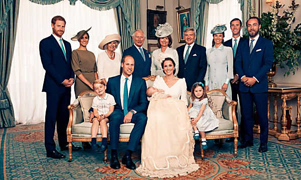 New christening photo of Prince Louis released