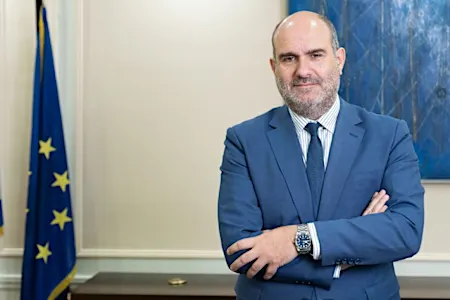 Δημήτρης Μαρκόπουλος στο CNN Greece: «New age Βαρουφακιάδα οι πολίτες δεν θα πάρουν» Δημήτρης Μαρκόπουλος στο CNN Greece: «New age Βαρουφακιάδα οι πολίτες δεν θα πάρουν»