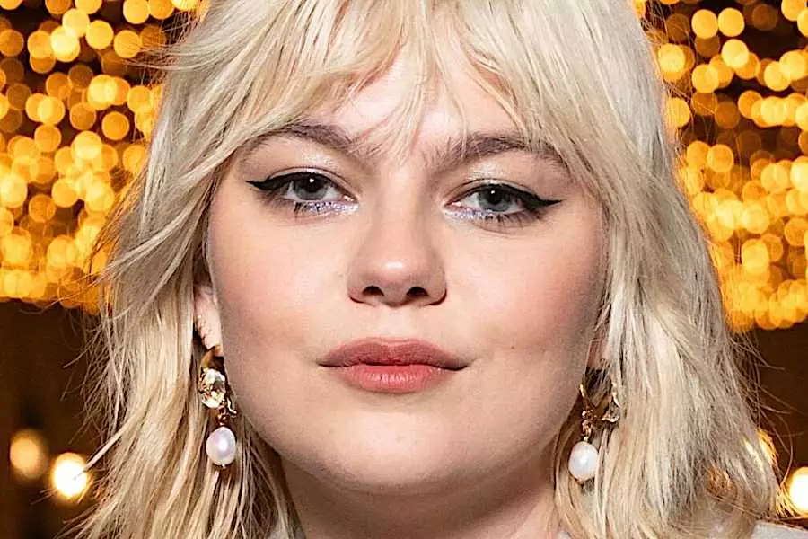 "Comment tu as pu" : Louane s'adresse au père de sa fille après sa défaite à l'Eurovision