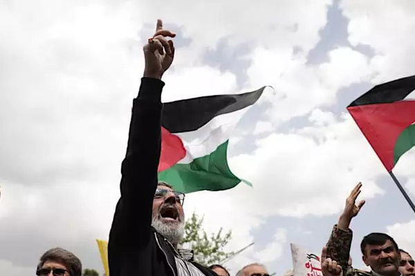 Iran, 'avvisati di possibile attacco di Israele da Paese amico' - Notizie - Ansa.it