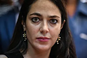 Δόμνα Μιχαηλίδου: Σε ποιες κατηγορίες εκπαιδευτικών θα αυξηθούν οι μισθοί