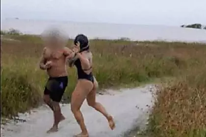 Joyce Vieira beats up man who exposed himself to her
