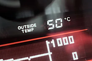 UAE breaks May heat record with scorching 51.6C