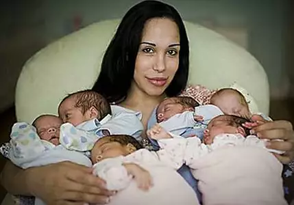 [Pics] Octomom's Kids Are All Grown Up Now. Here's How They Turned Out