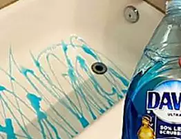 [Gallery] Pour Dish Soap In Your Bath Tub At Night, Here's Why