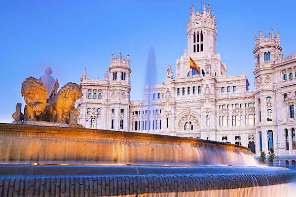 Échappez-vous de Meknès et visitez une ville