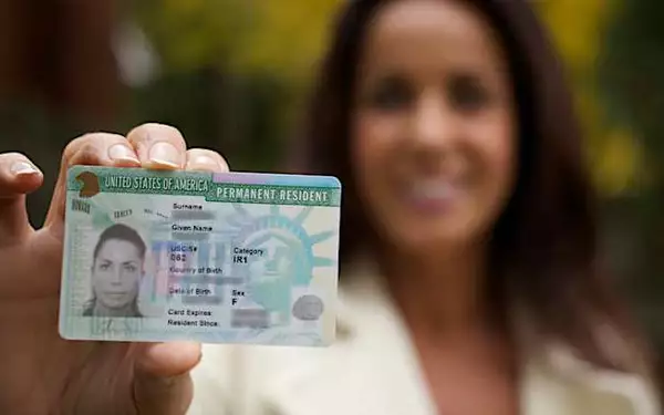 Απομένουν 3 ημέρες πριν κλείσετε το Επίσημο Λοταρία Πράσινης Κάρτας DV -2022.  Κάνε αίτηση τώρα