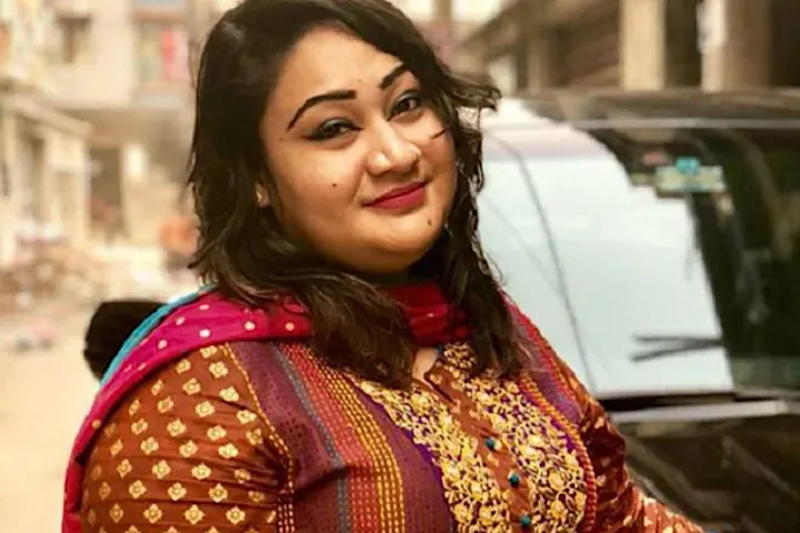 পাপিয়ার যৌন ব্যবসার প্ল্যাটফর্ম ‘এসকর্ট’ ছড়িয়ে পড়েছে সারাদেশে পাপিয়ার যৌন ব্যবসার প্ল্যাটফর্ম ‘এসকর্ট’ ছড়িয়ে পড়েছে সারাদেশে