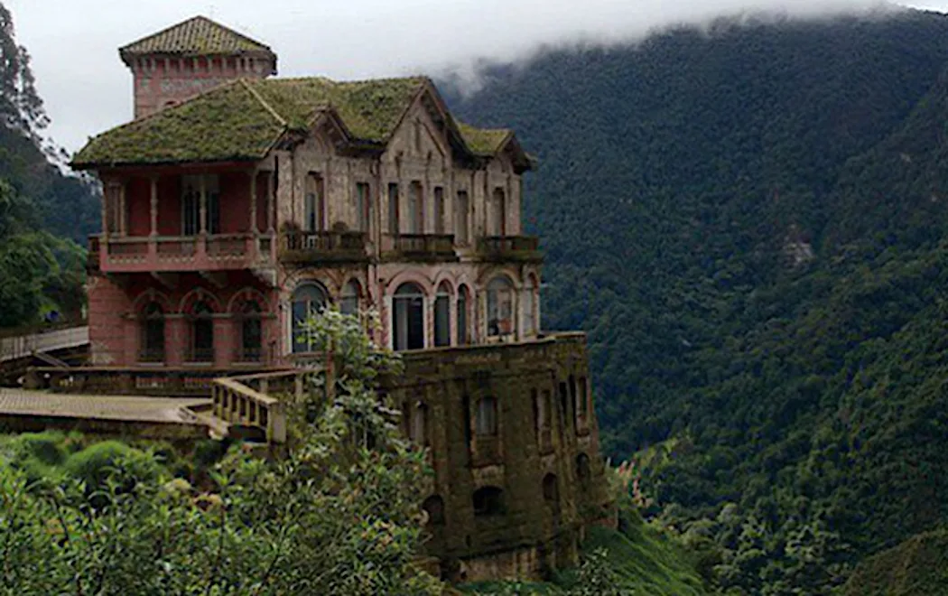 [Fotos] Essa foto não é editada - Lugares mais bizarros encontrados no meio do nada