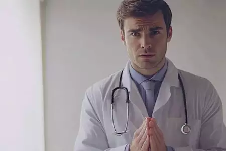 Un gran experto: si sufres de colon irritable, no hagas esto bajo ninguna circunstancia.