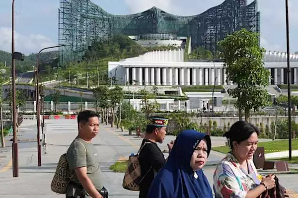 印尼新首都選址懸而未決，令支持者和投資者感到不安