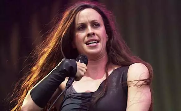 Alanis Morissette Finally Confirms Which Hollywood Actor 'You Oughta Know' Is About