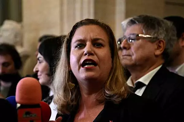 "Aussi dangereux que ridicule" : tollé général après la proposition de LFI de désarmer la police municipale