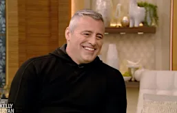 Fãs mais jovens confundem Matt Le Blanc, o Joey de "Friends", com pai de seu personagem 