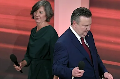 Πράσινη πτώχευση στη Βιέννη: Εκατομμύρια, θέσεις εργασίας και εξουσία χάθηκαν Πράσινη πτώχευση στη Βιέννη: Εκατομμύρια, θέσεις εργασίας και εξουσία χάθηκαν