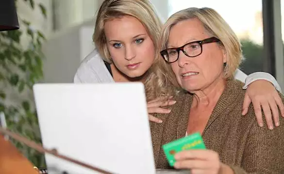 Les seniors à Paris paient 39 euros pour leur mutuelle grâce à cette loi.