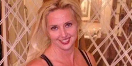 [Galeria] Mãe é expulsa de parque aquático por causa de seu biquíni.