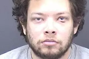 調查南港殺人案的男子因企圖謀殺九歲女孩被判入獄 30 年