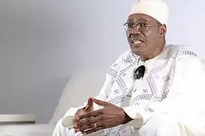 Présidentielle au Cameroun: Issa Tchiroma Bakary accentue la pression sur les institutions en charge du processus électoral