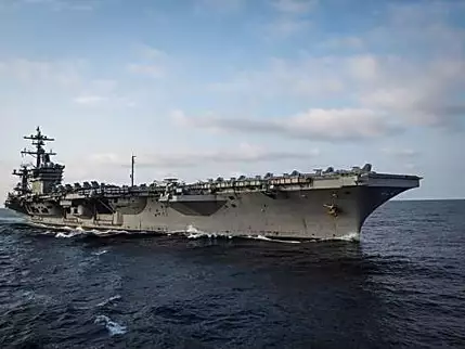 Tanto la Marina de los EE. UU. como el Cuerpo de Marines necesitan más barcos