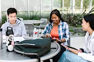 Palmarès Speak & Act 2026 : les écoles où il fait bon vivre