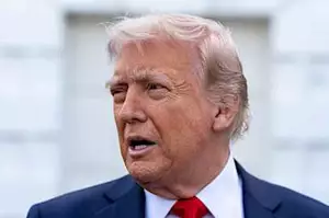 川普對澤連斯基的評論中透露出他內心的深刻沮喪——而他的「真相社交」貼文中卻有一個明顯的缺失