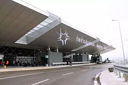 Συνελήφθη 22χρονη στο αεροδρόμιο «Μακεδονία» έχοντας επάνω της 18 κιλά κάνναβης Συνελήφθη 22χρονη στο αεροδρόμιο «Μακεδονία» έχοντας επάνω της 18 κιλά κάνναβης
