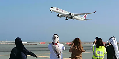 Η Qatar Airways «διέταξε» να γειώσει 13 αεροσκάφη Airbus: αεροπορική εταιρεία