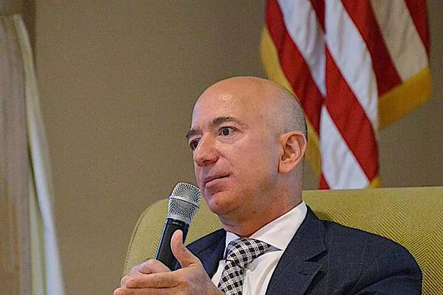 Amazon Founder Jeff Bezos Recommends: 5 Books For Turning Your Life Around