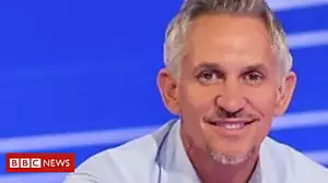 Gary Lineker gives Brexit the red card