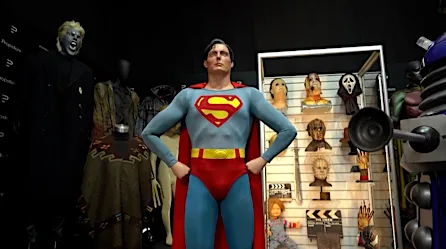 Desde el traje de Superman hasta la varita de Harry Potter, busca recaudar una millonaria suma