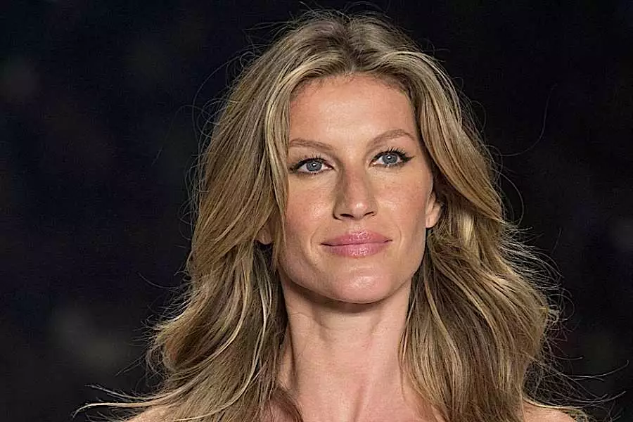 [Fotos] Así era el cuerpo femenino perfecto hace 100 años (y cada década desde entonces)