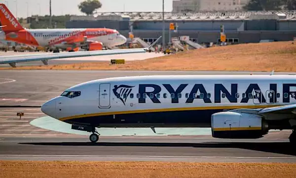 France grounds Ryanair plane with 149 on board over subsidies dispute