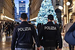 Natale e Capodanno, Italia verso la zona rossa: i 3 scenari | Virgilio Notizie