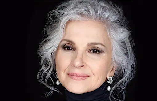 Top Hair Expert: Do This At Home If You Have Thinning Hair