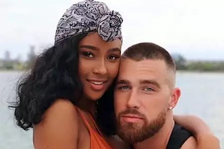 [Photos] This Is How Luxuriously Travis Kelce Lives